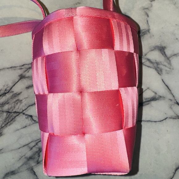 Bubblegum Pink The Original Seatbelt Bag Small Tote Bag Handbag 10"x8"x4" Kawaii - Picture 11 of 11